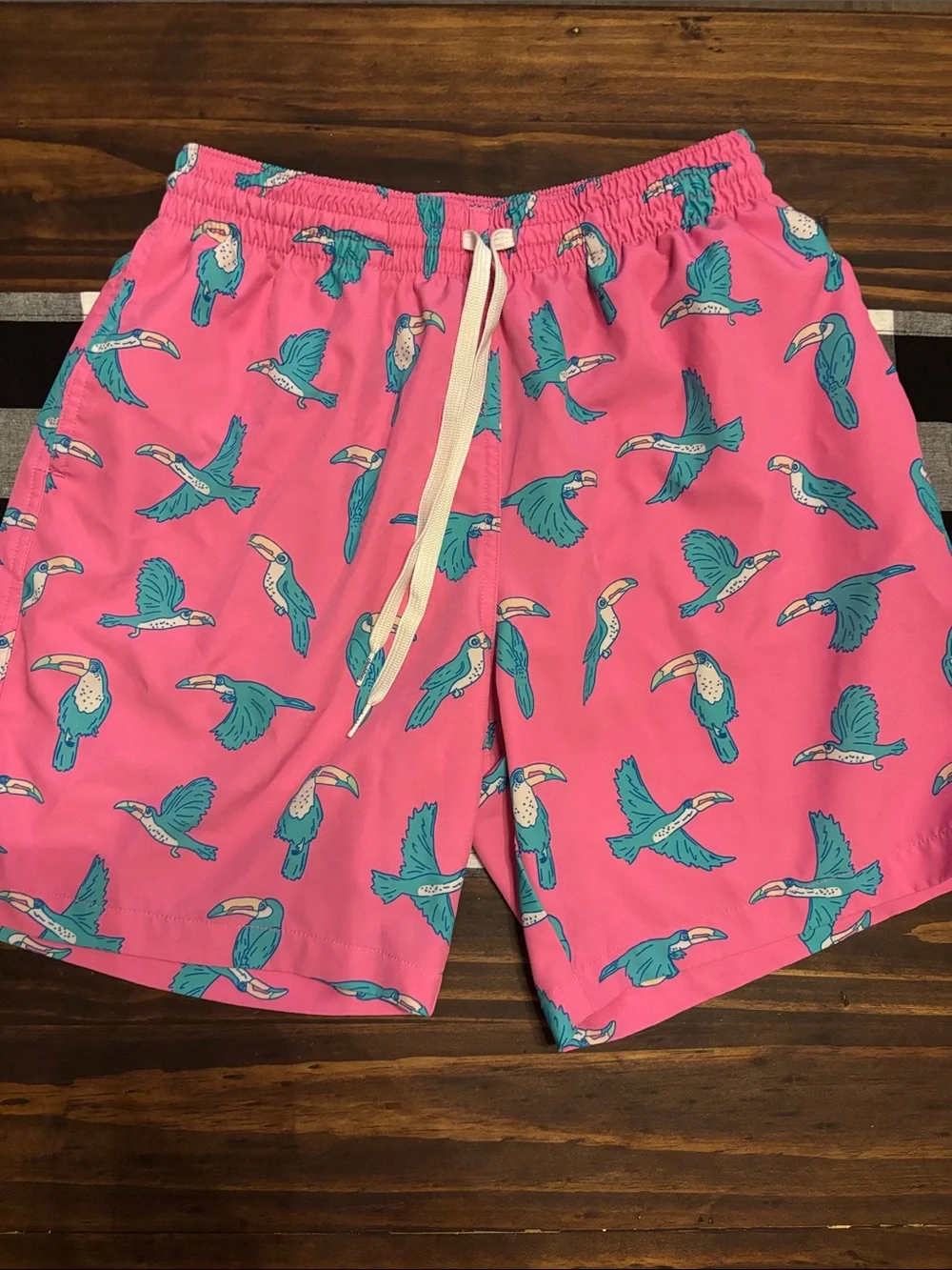 Chubbies medium pink parrot swim trunks